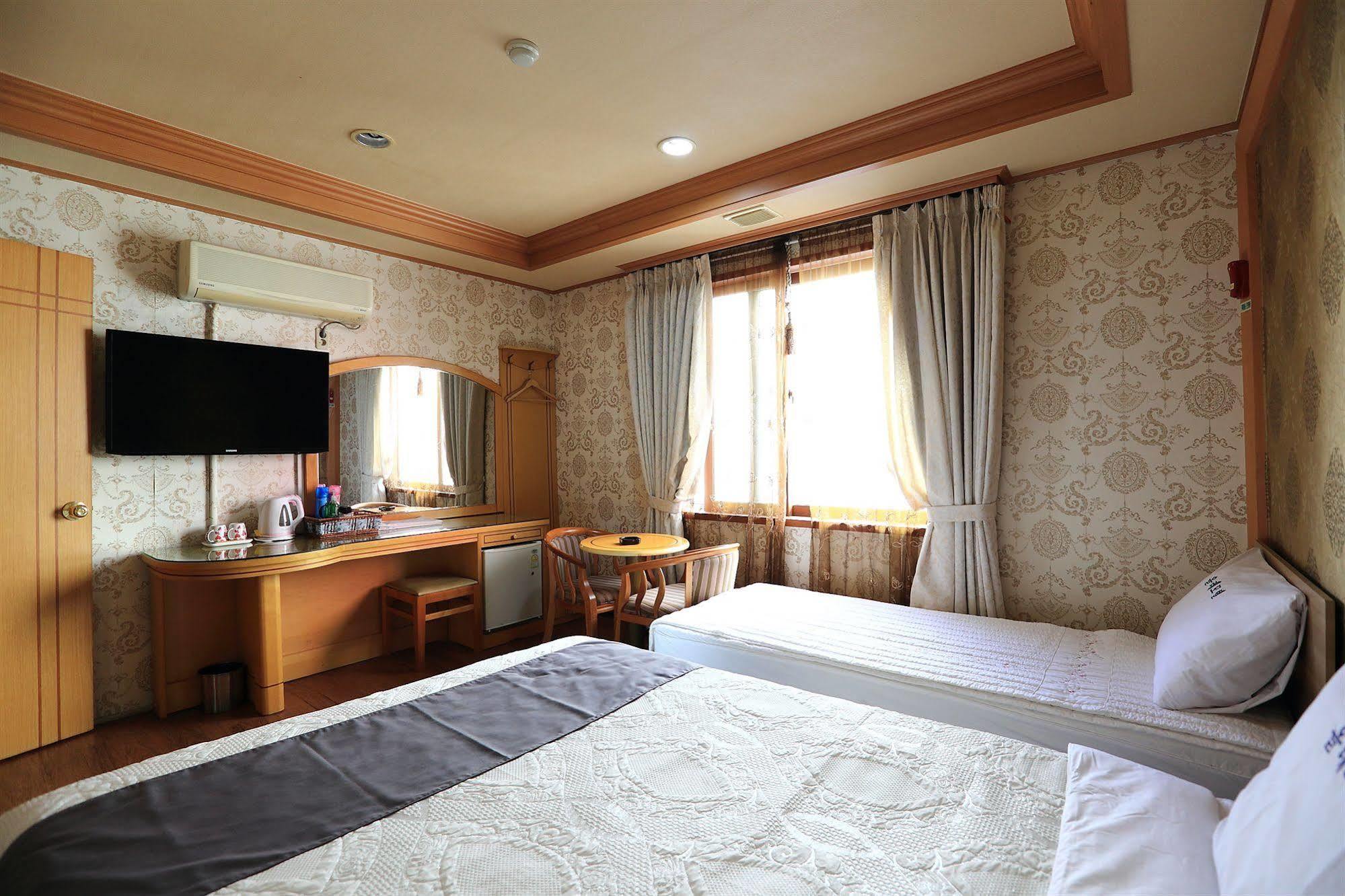 Jeju Olleh Hotel Ngoại thất bức ảnh
